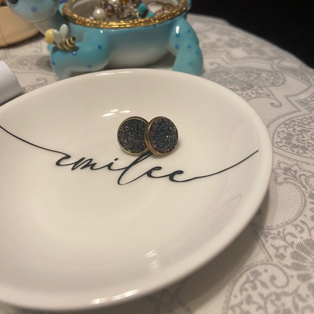 5/$10 | Druzy Round Stud Earrings